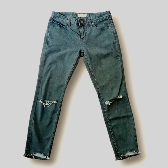 Free People Denim - Free People Black Distressed Jeans 27